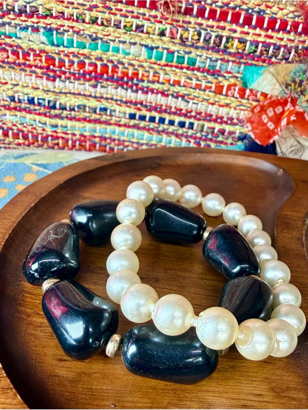 Plunder Black and Pearl Bead Stretch Bracelet Set